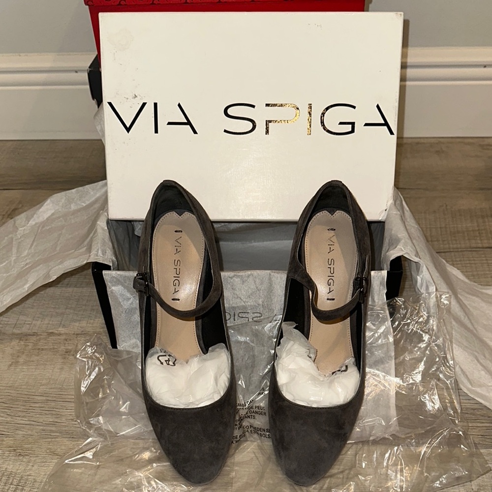 Via Spiga Black Heels with Ankle Strap